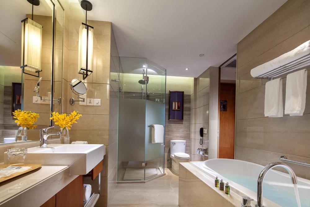 Ln Dongfang Hotel Financial Center, 포산 시 외부 사진
