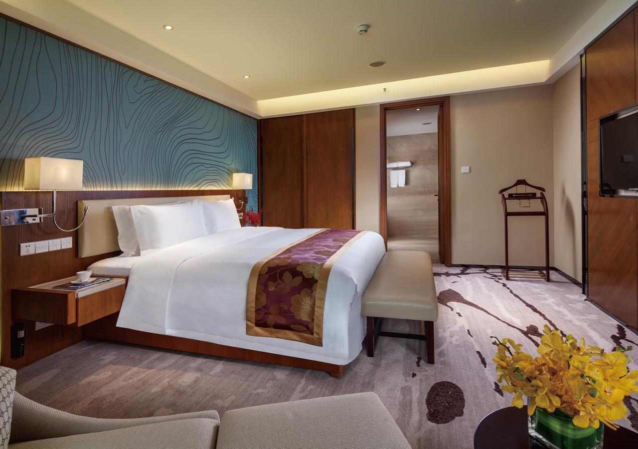 Ln Dongfang Hotel Financial Center, 포산 시 외부 사진